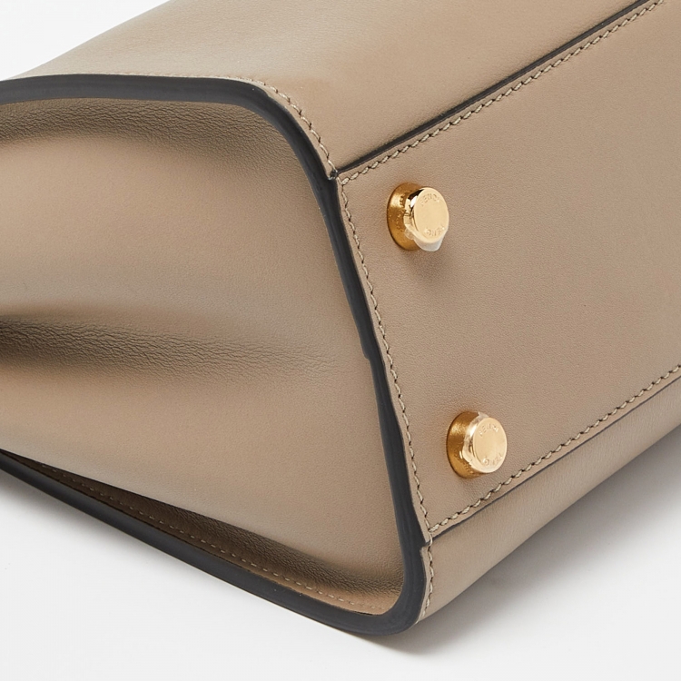 Pre Owned Fendi Taupe Leather Peekaboo Iconic Essentially Top Handle Bag