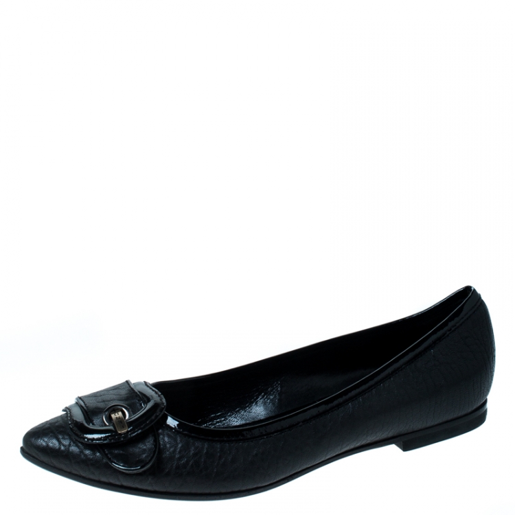 Pre Owned Fendi Black Leather Buckle Pointed Toe Ballet Flats Size 39