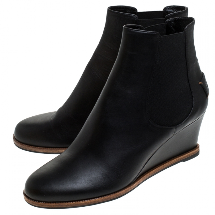 Pre Owned Fendi Black Leather Wedge Ankle Boots Size 41