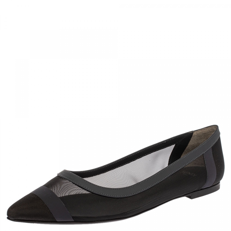 مملوكة مسبقًا Fendi Black Mesh And Blue Leather Trim Pointed-Toe Flats Size 38