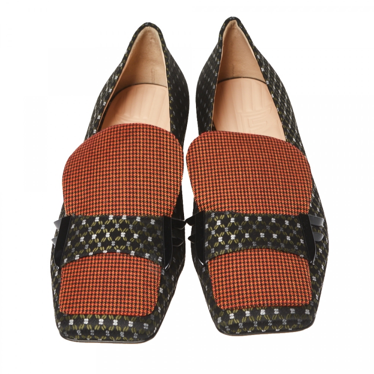Pre Owned Fendi Black/Orange Jacquard And Tweed Fabric FFreedom Square Toe Sip On Loafers Size 39