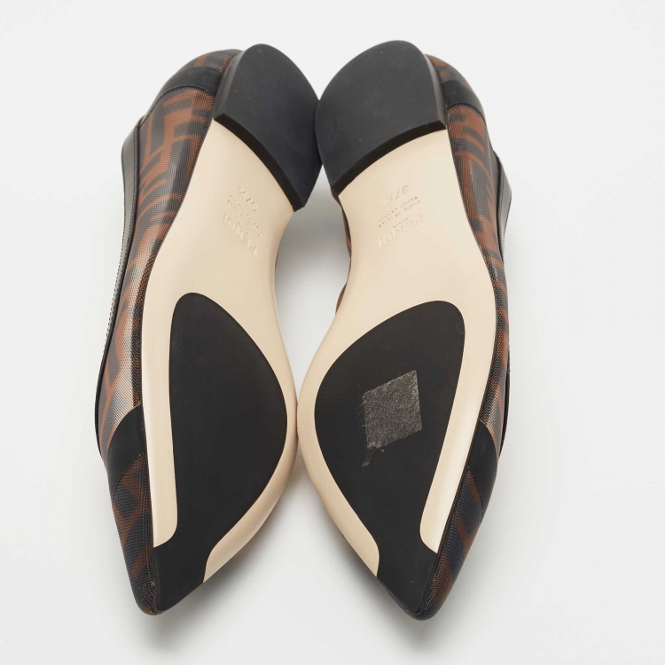 Pre Owned Fendi Brown/Black Zucca Mesh And Leather Colibri Ballet Flats Size 37.5