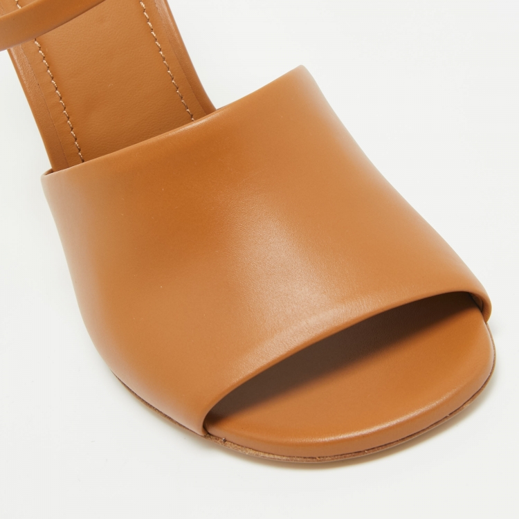 Pre Owned Fendi Brown Leather Fendi First Slide Sandals Size 37