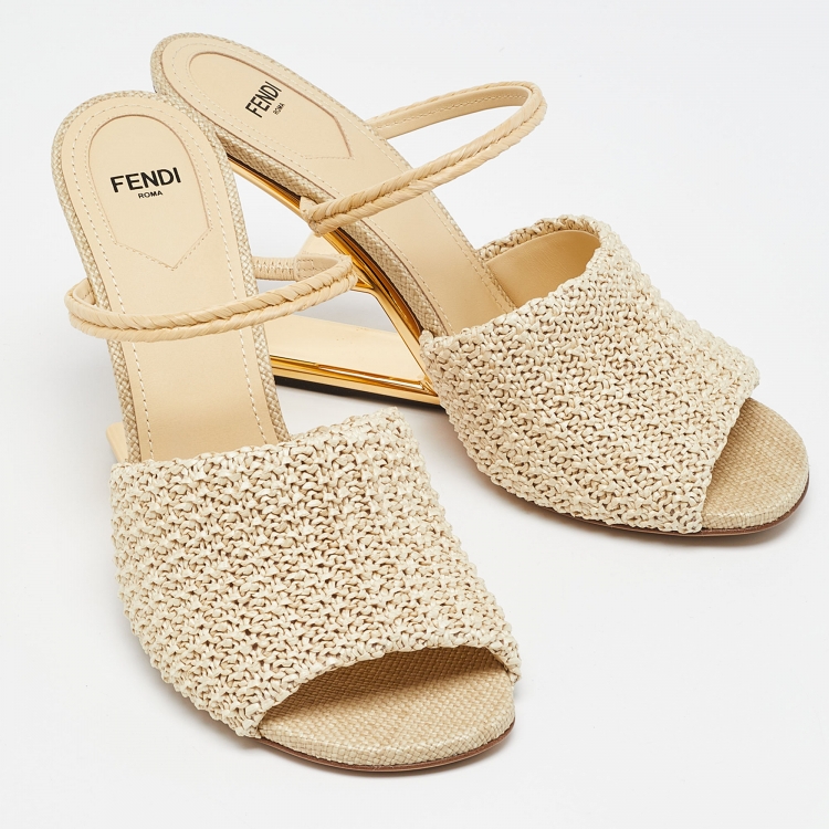 Pre Owned Fendi Beige Raffia First Heel Mules Size 40.5