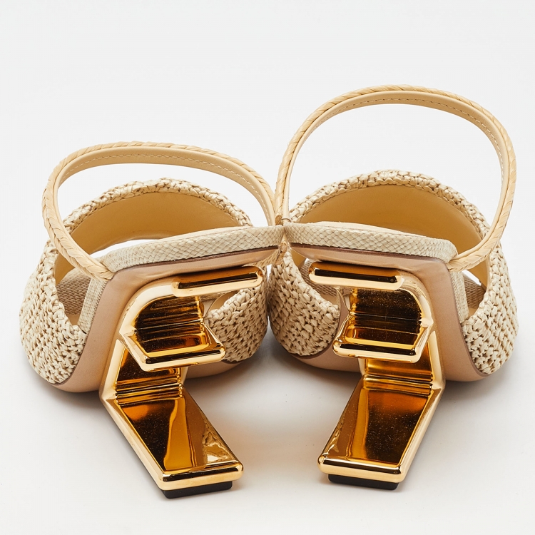 Pre Owned Fendi Beige Raffia First Heel Mules Size 40.5