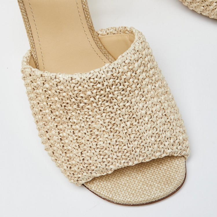 Pre Owned Fendi Beige Raffia First Heel Mules Size 41
