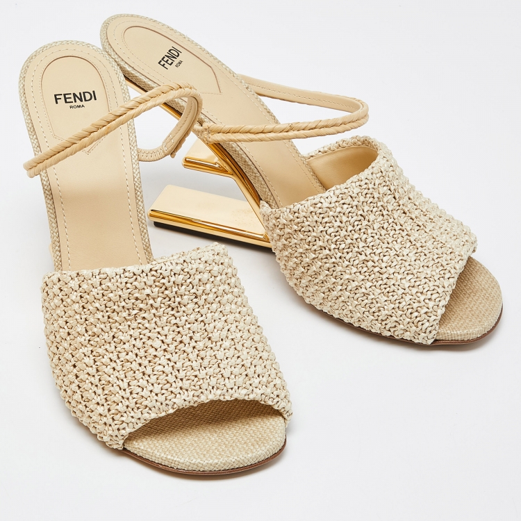 Pre Owned Fendi Beige Raffia First Heel Mules Size 41