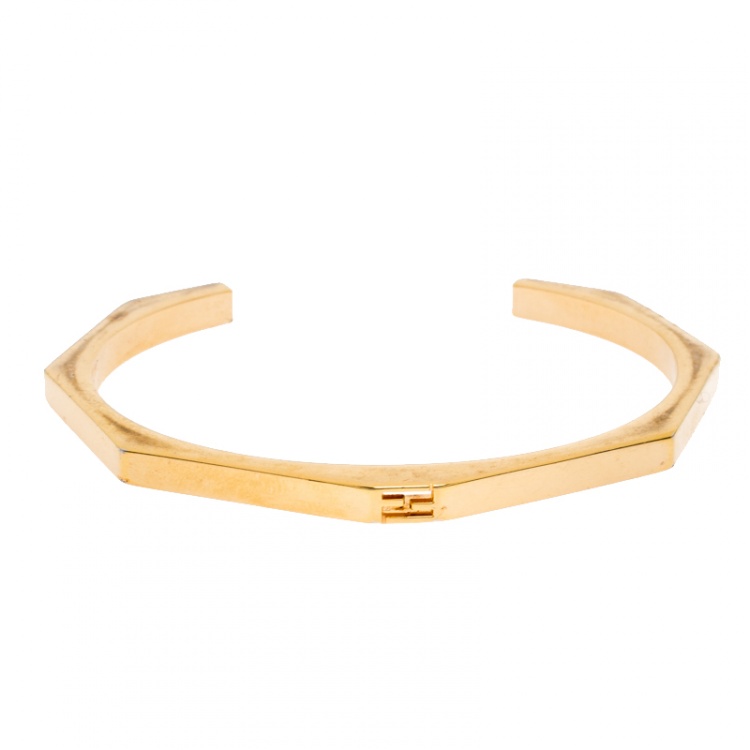 Buy Men's Guess Bond Street Men's Gold Stainless Steel Bracelet |  JUMB03031JWYGBKT/U Online | Centrepoint UAE