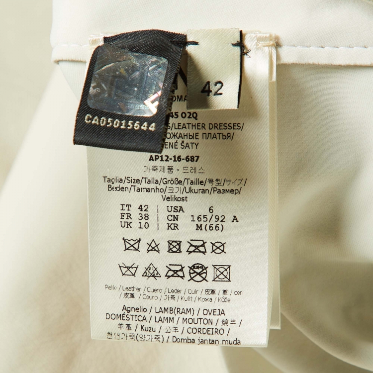 مملوكة مسبقًا Fendi Off White Lambskin Leather Mini Dress M