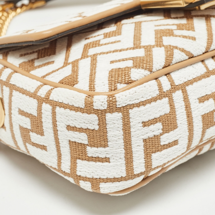 Pre Owned Fendi Beige/White Zucca Raffia and Fabric Midi Baguette Chain Shoulder Bag