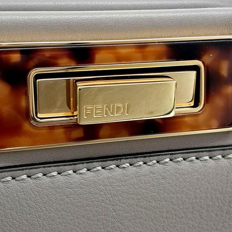 Pre Owned Fendi Peekaboo Regular Bag