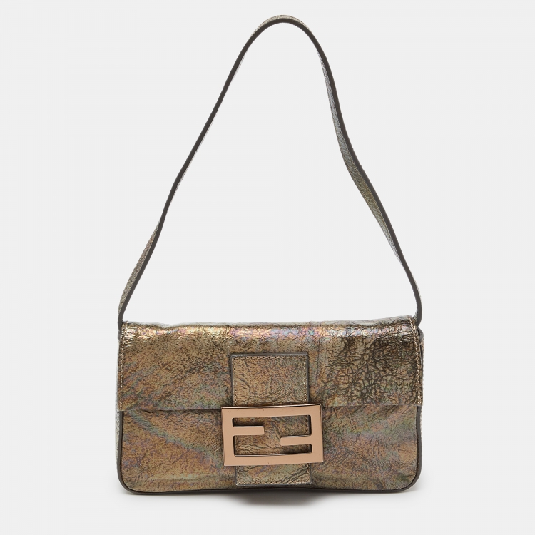 Pre Owned Fendi Grey Holographic Patent Leather Mama Baguette Bag