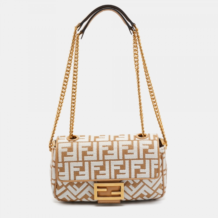 Pre Owned Fendi Beige/White FF Raffia and Leather Midi Chain Baguette Bag