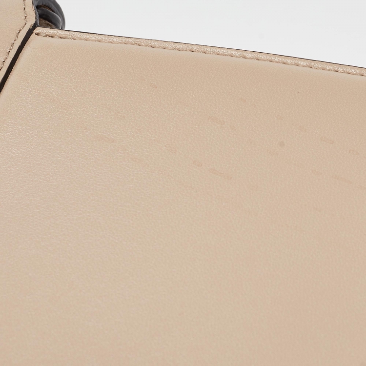 Pre Owned Fendi Beige Leather Petite Peekaboo ISeeU Top Handle Bag