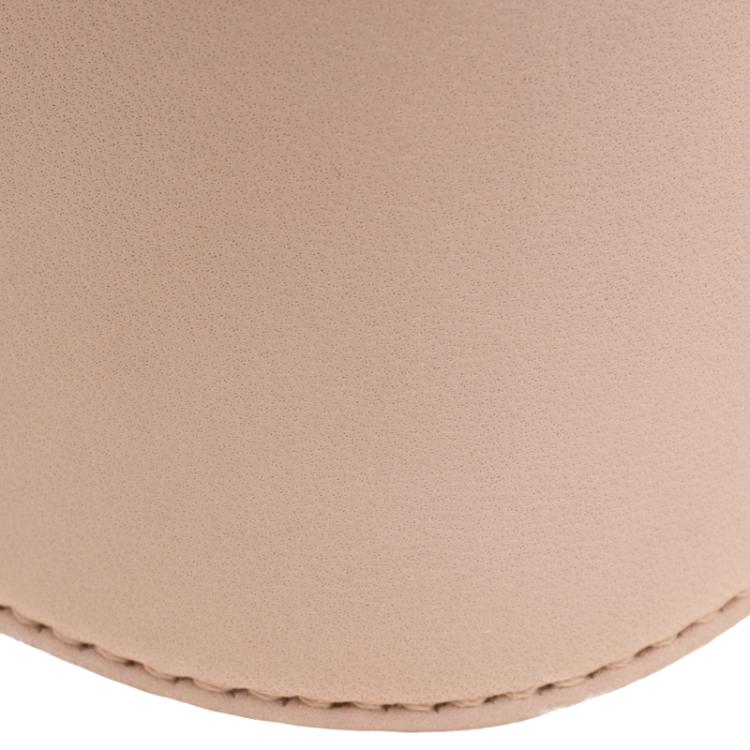 Pre Owned Fendi Blush Pink Leather Be Baguette Shoulder bag