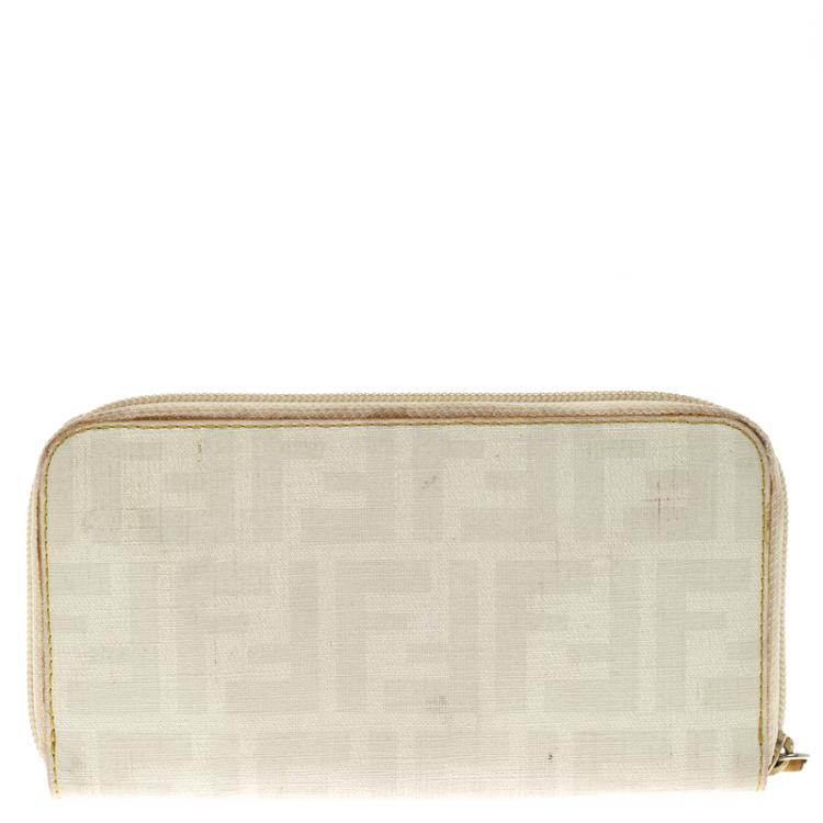 Pre Owned Fendi White Zucca Coated Canvas Zip Around Wallet