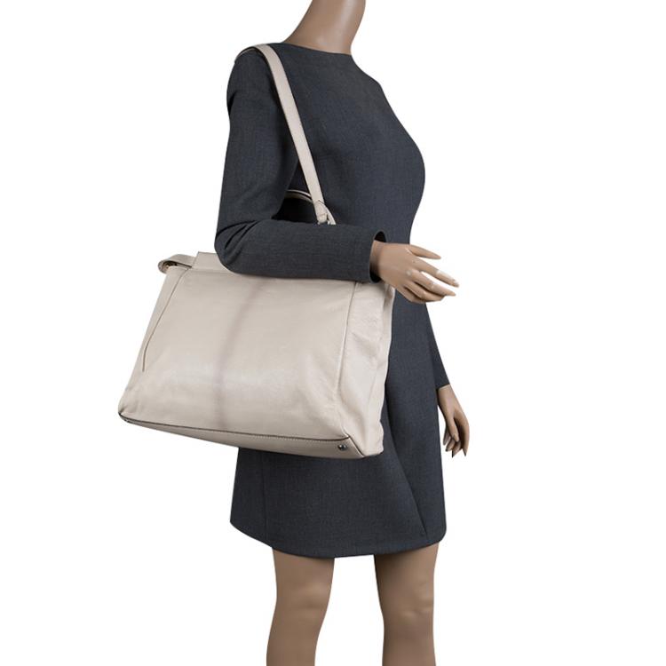 Pre Owned Fendi Beige Leather with Sting Ray Lining Large Peekaboo Bag