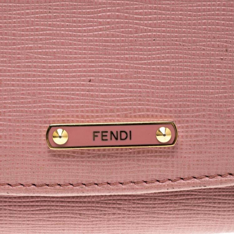 مملوكة مسبقًا Fendi Pink Leather Small Crayons Wallet
