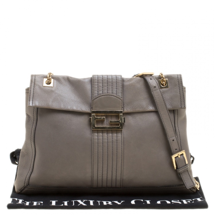 Pre Owned Fendi Grey Leather Maxi Baguette Flap Shoulder Bag