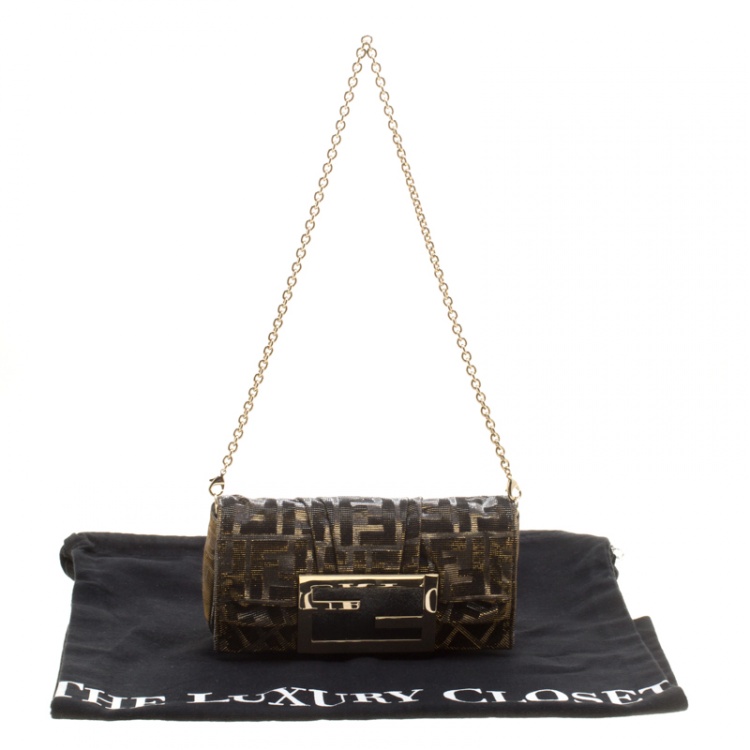 Pre Owned Fendi Metallic Zucca Glitters Baguette Chain Clutch