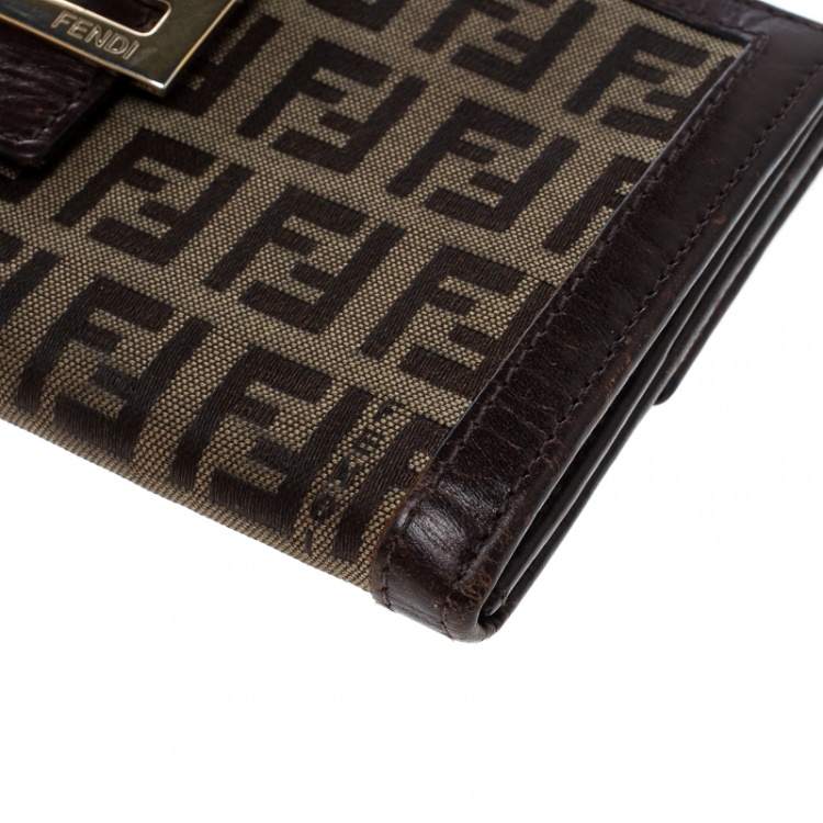 Pre Owned Fendi Brown Zucchino Canvas Forever Continental Wallet
