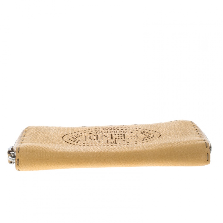 Pre Owned Fendi Tan Selleria Leather Zip Around Wallet