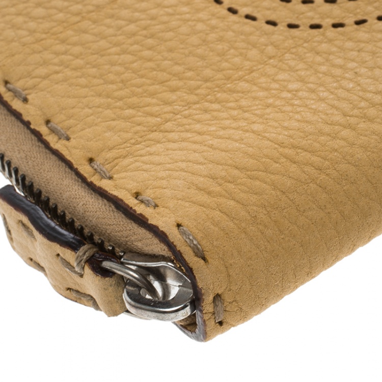Pre Owned Fendi Tan Selleria Leather Zip Around Wallet