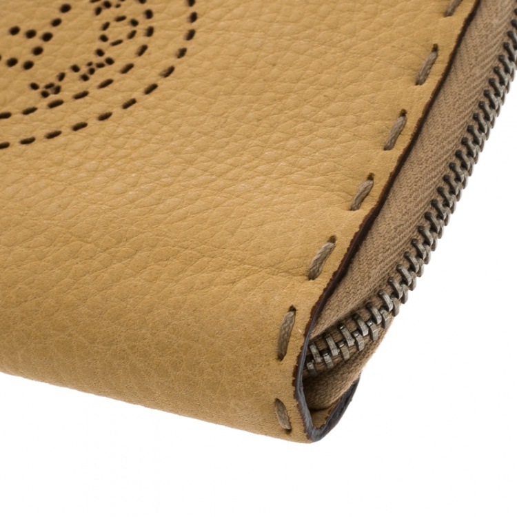Pre Owned Fendi Tan Selleria Leather Zip Around Wallet