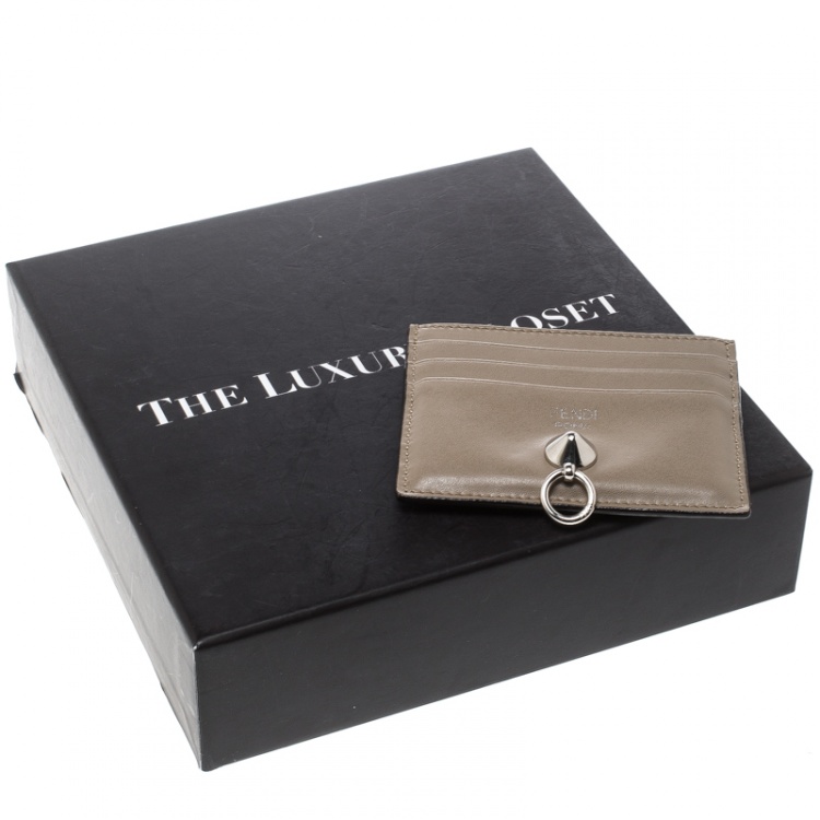 Pre Owned Fendi Beige Leather 6CC Card Holder