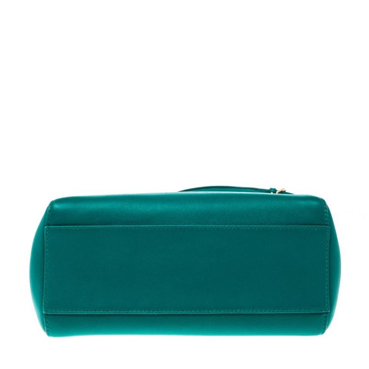 Pre Owned Fendi Green Leather Mini Peekaboo Top Handle Bag
