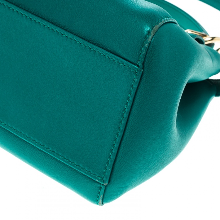 Pre Owned Fendi Green Leather Mini Peekaboo Top Handle Bag