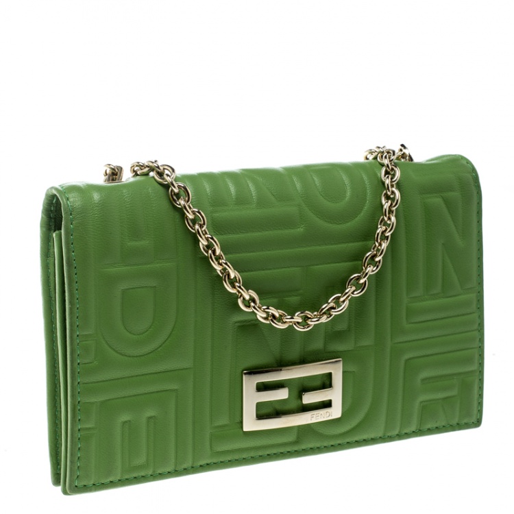 Pre Owned Fendi Green Embossed Leather Chain Wallet