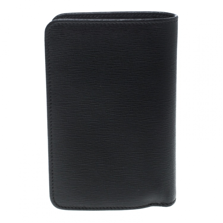 Pre Owned Fendi Black Leather Compact Zip Wallet