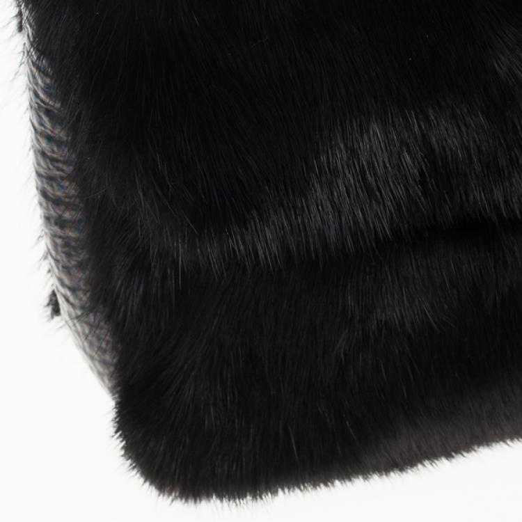 Pre Owned Fendi Black Mink Fur Baguette Bag