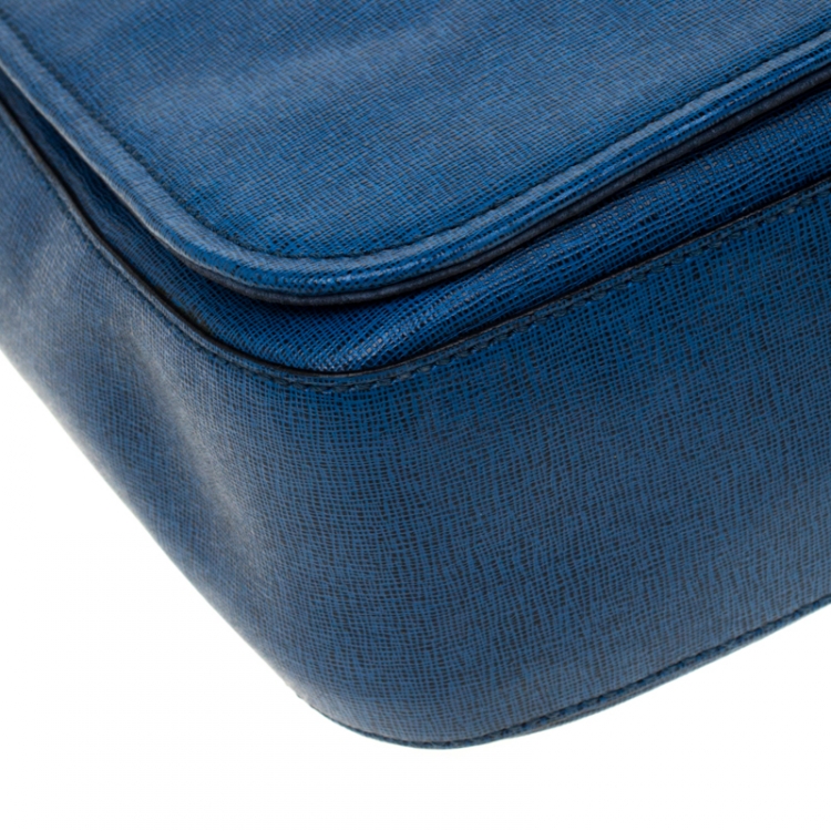 Pre Owned Fendi Blue Leather Messenger Bag