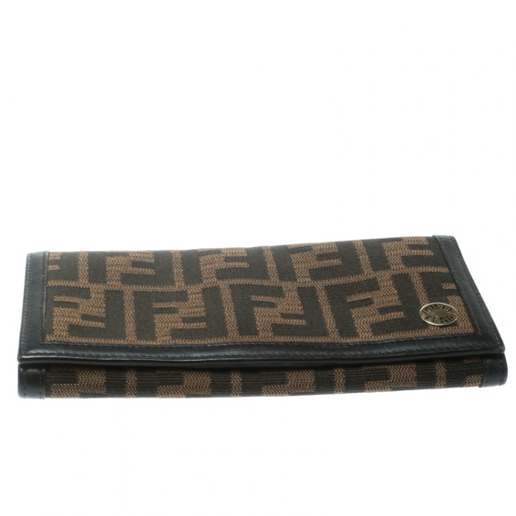 Pre Owned Fendi Tobacco Zucca Canvas Continental Wallet