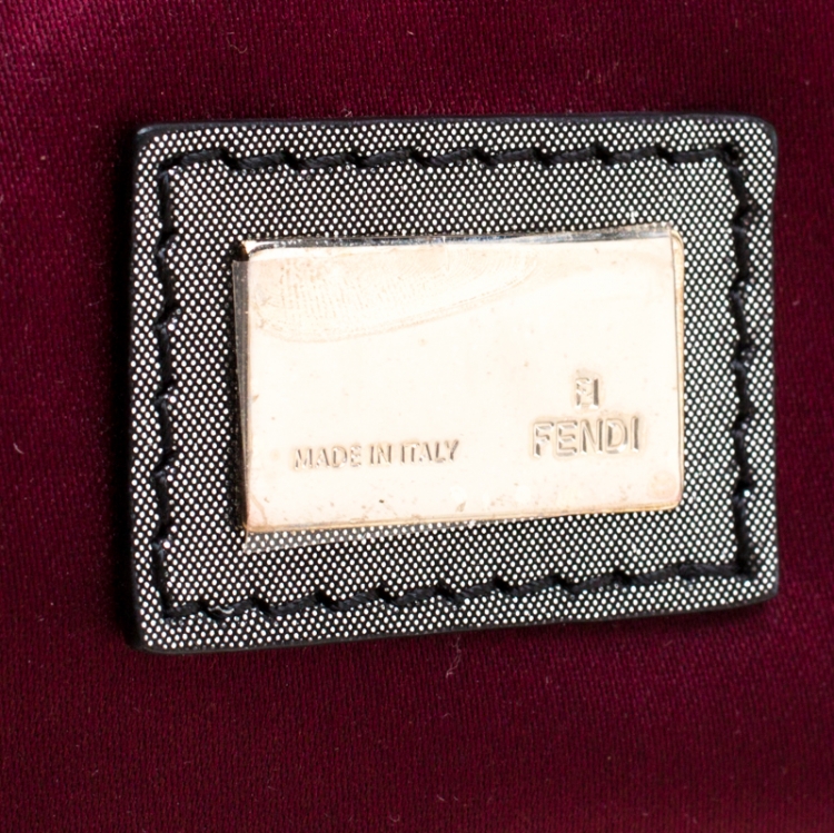 Pre Owned Fendi Grey Metallic Leather Cutout Handle Clutch