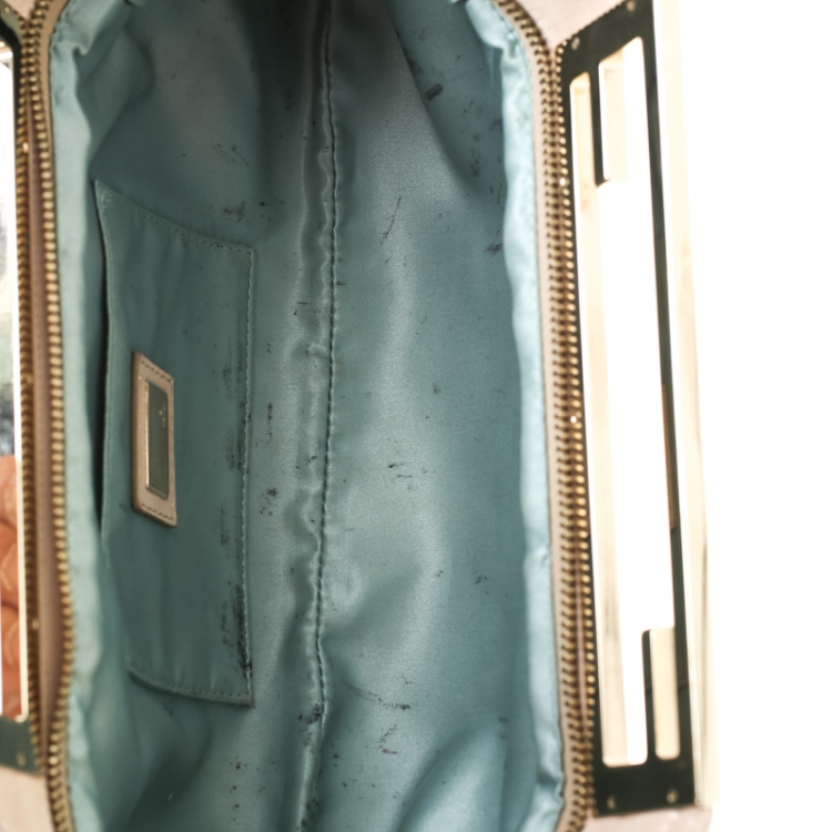 Pre Owned Fendi Beige Metallic Leather Cutout Handle Clutch