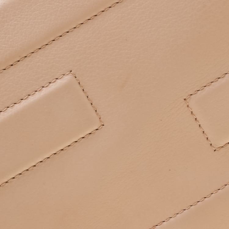 Pre Owned Fendi Beige Leather Tube Macro Clutch