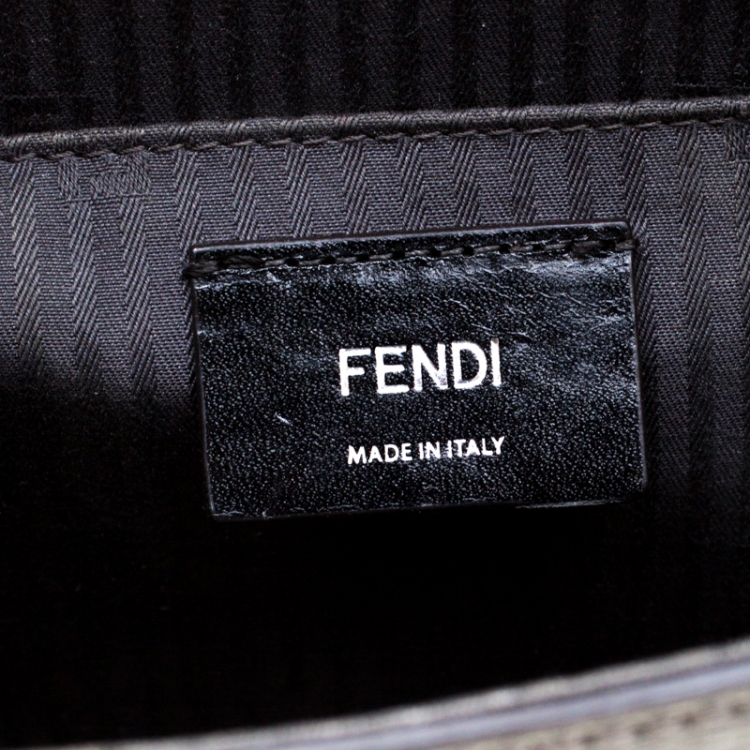 مملوكة مسبقًا Fendi Grey Textured Leather Small Demi Jour Top Handle Bag