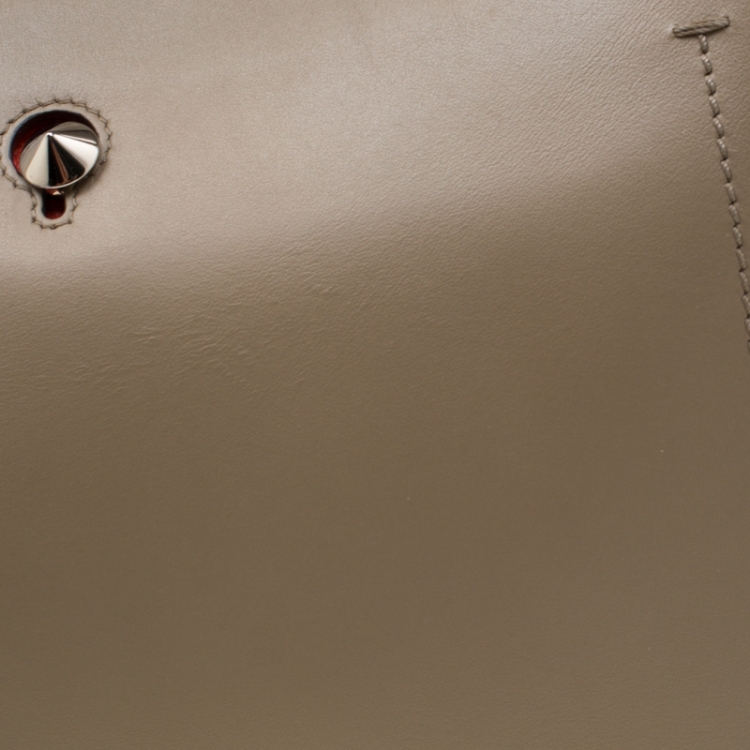 Pre Owned Fendi Khaki Leather Dotcom Top Handle Bag