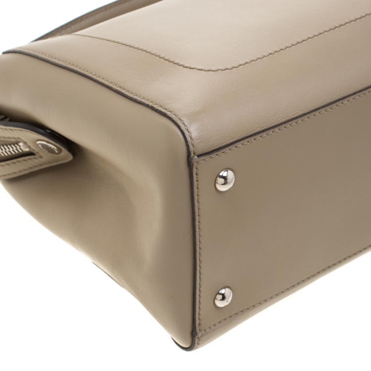Pre Owned Fendi Khaki Leather Dotcom Top Handle Bag