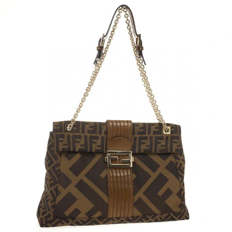 Pre Owned Fendi Maxi Borsa Zucca Baguette Shoulder Bag