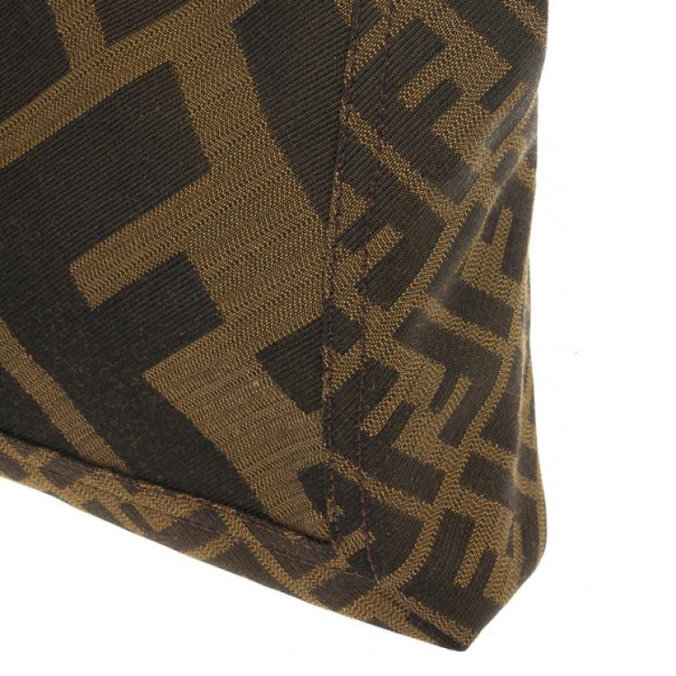 Pre Owned Fendi Maxi Borsa Zucca Baguette Shoulder Bag