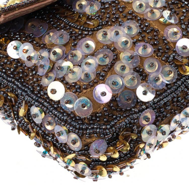 مملوكة مسبقًا Fendi Rose Pebbled Leather Baguette