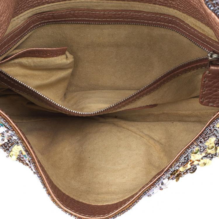 مملوكة مسبقًا Fendi Rose Pebbled Leather Baguette