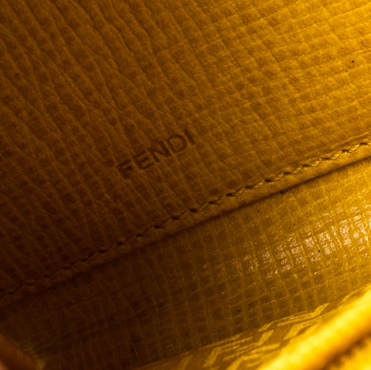 Pre Owned Fendi Black/Brown Zucca Coated Canvas Zip Around Wallet
