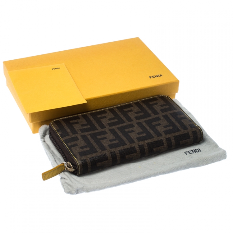Pre Owned Fendi Black/Brown Zucca Coated Canvas Zip Around Wallet