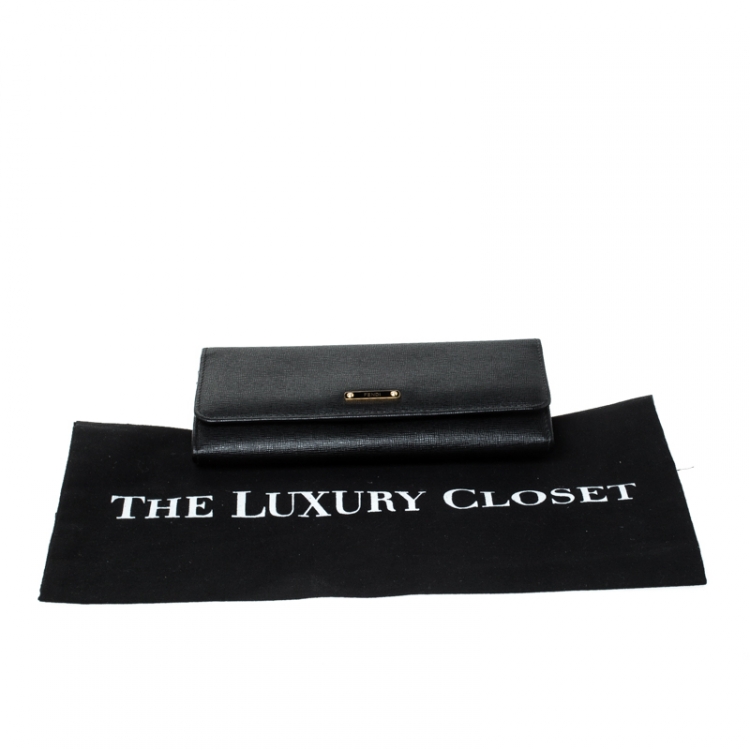 Pre Owned Fendi Black Leather Classic Flap Wallet