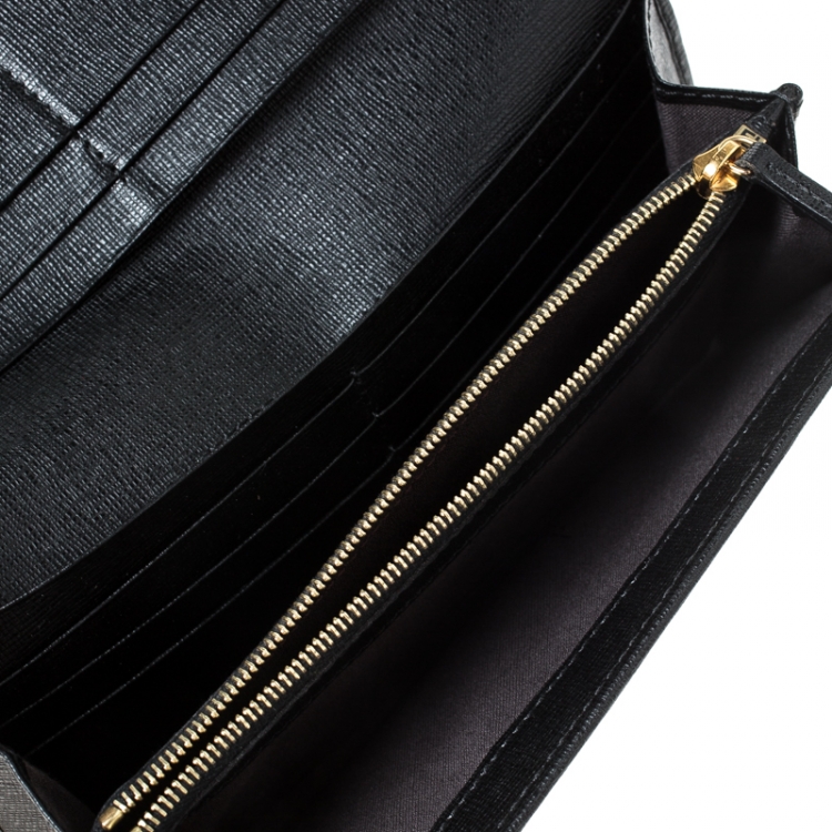 Pre Owned Fendi Black Leather Classic Flap Wallet